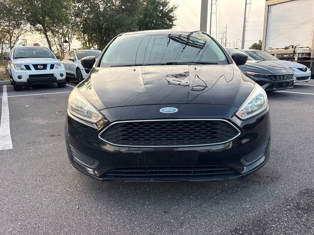 2018 Ford Focus S - Photo 8