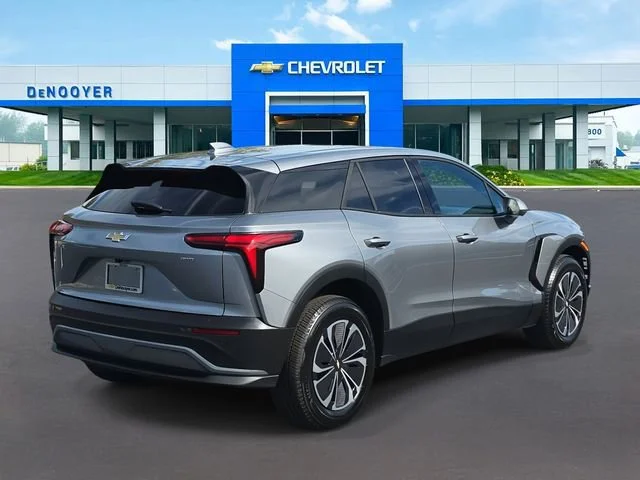 New 2025 Sterling Gray Metallic Chevrolet LT image 7