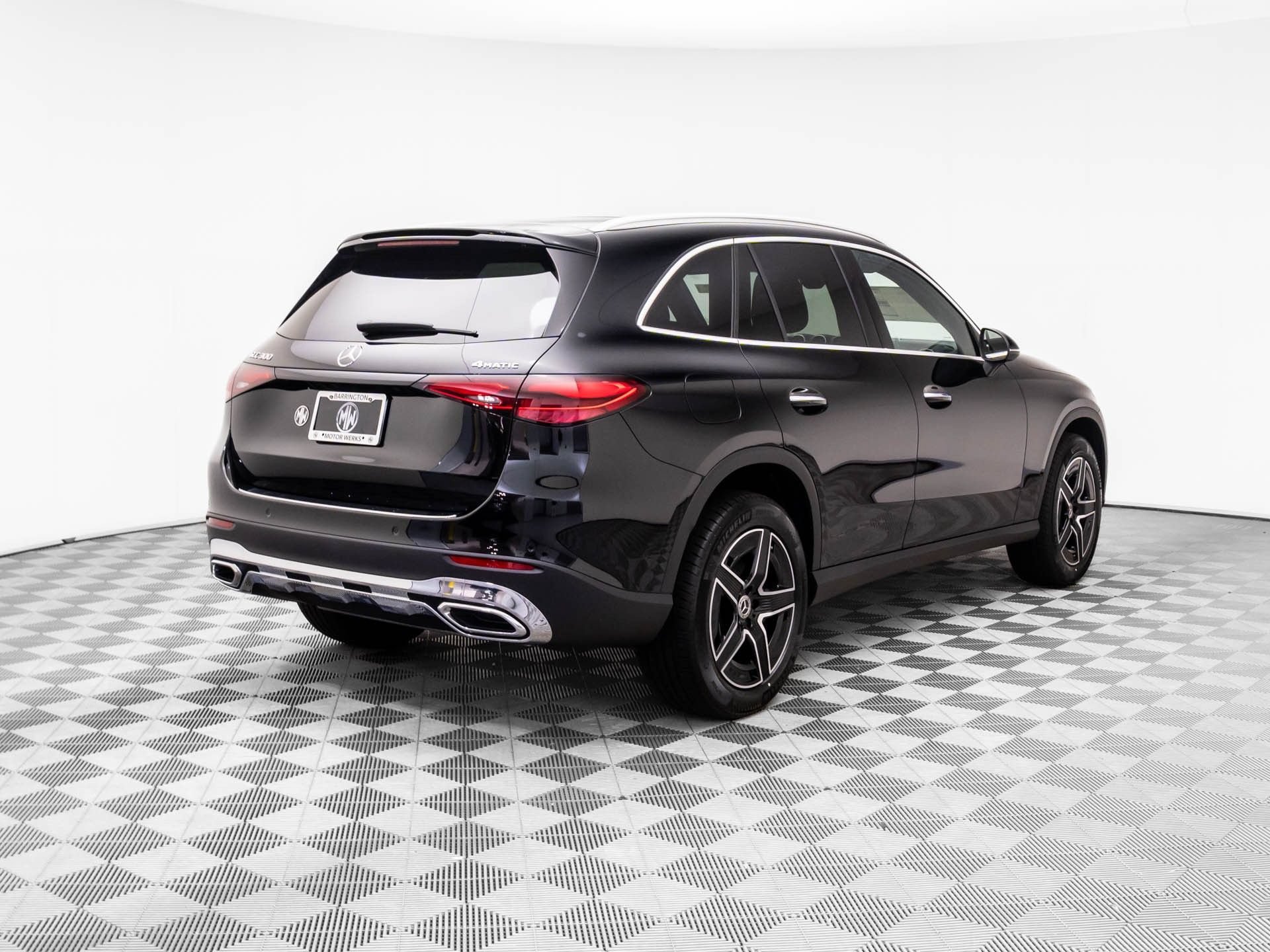 New 2026 Black Mercedes-Benz GLC 300 image 42