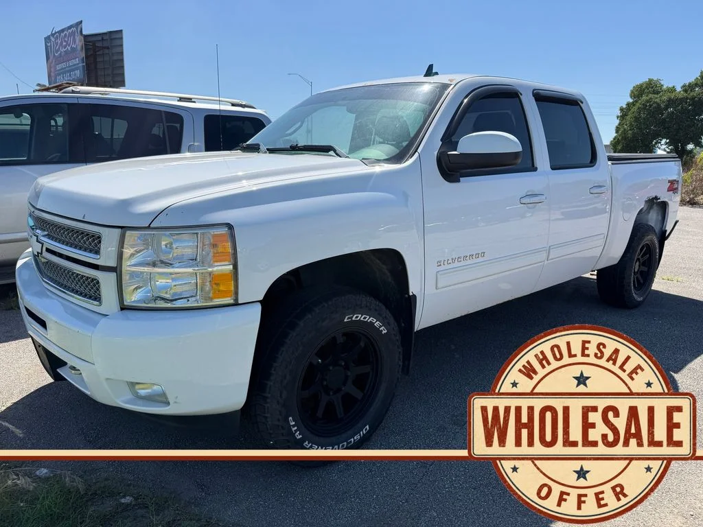 Used 2013 White Chevrolet LTZ image 1