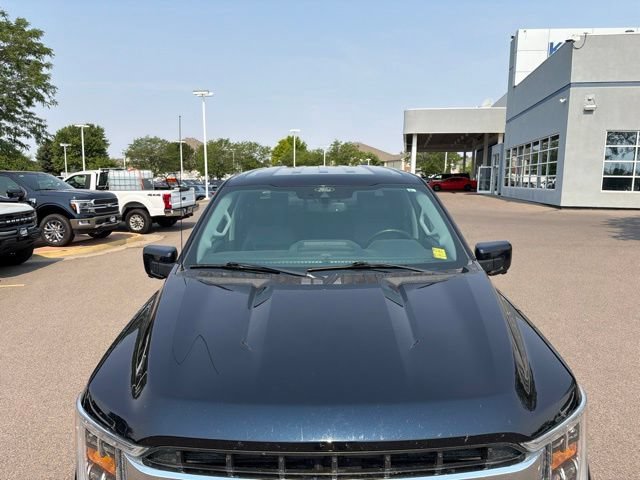 Used 2021 Blue Metallic Ford LARIAT image 3