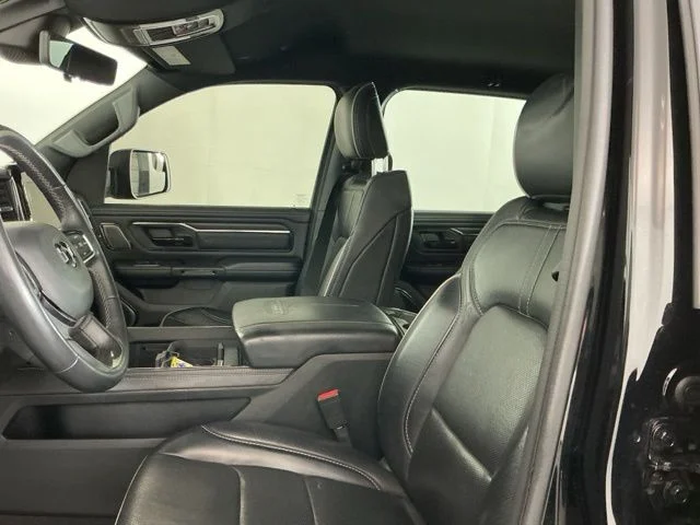 Used 2024 Diamond Black Ram Limited image 14