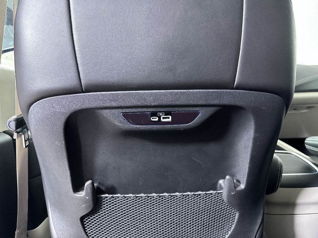 2023 Chrysler Pacifica Limited - Photo 24