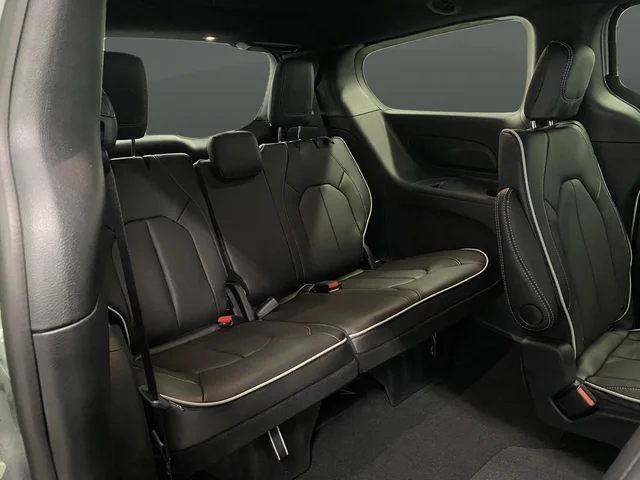 2026 Chrysler Pacifica Limited - Photo 35