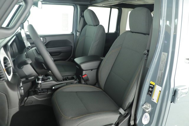 New 2026 Anvil Clear-Coat Exterior Paint Jeep Sport S image 10