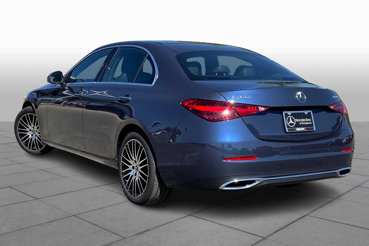 Used 2025 Twilight Blue Metallic Mercedes-Benz C 300 image 4