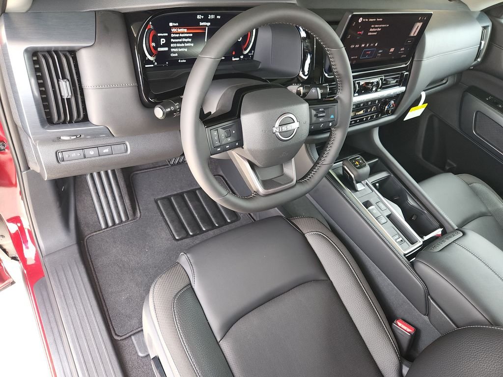 New 2026 Scarlet Ember Tintcoat Nissan SL image 6