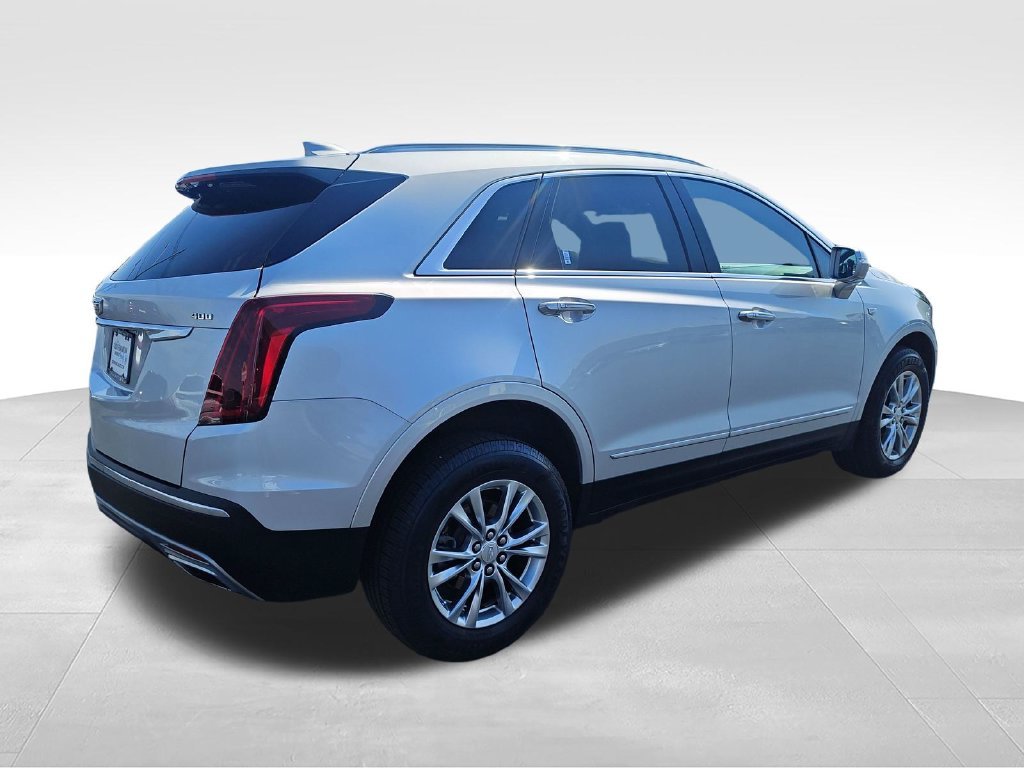 Used 2020 Silver Cadillac Premium Luxury image 6