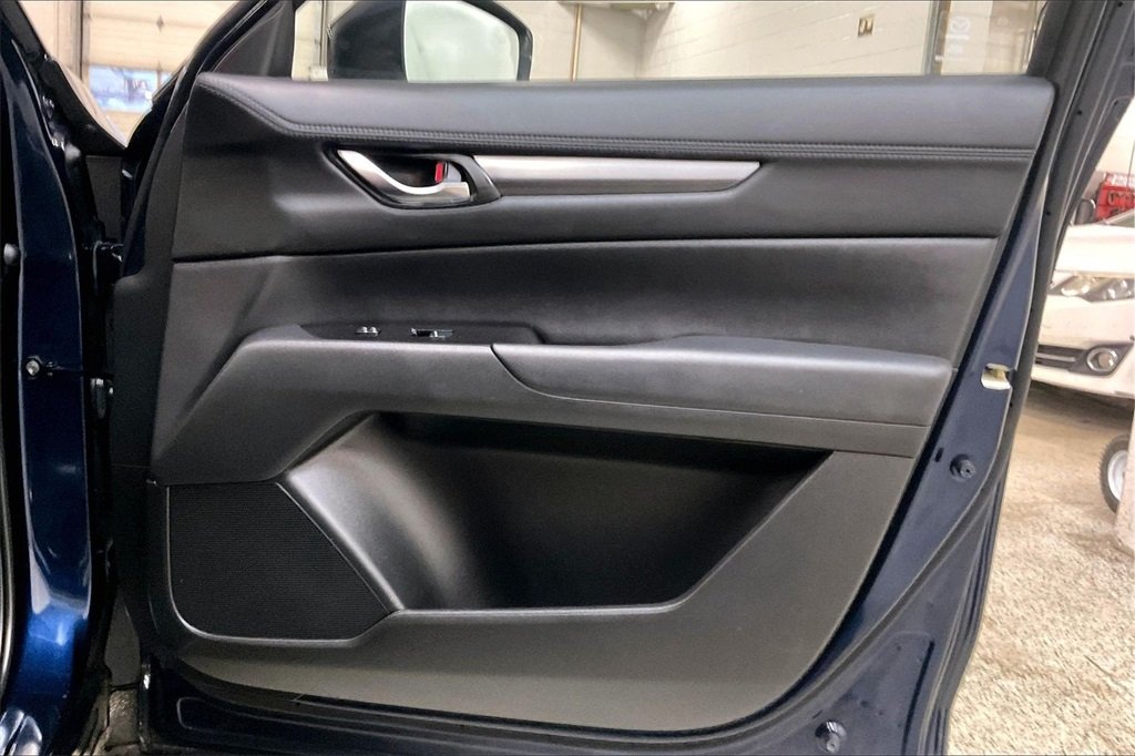 2023 MAZDA CX-5 - Image 21