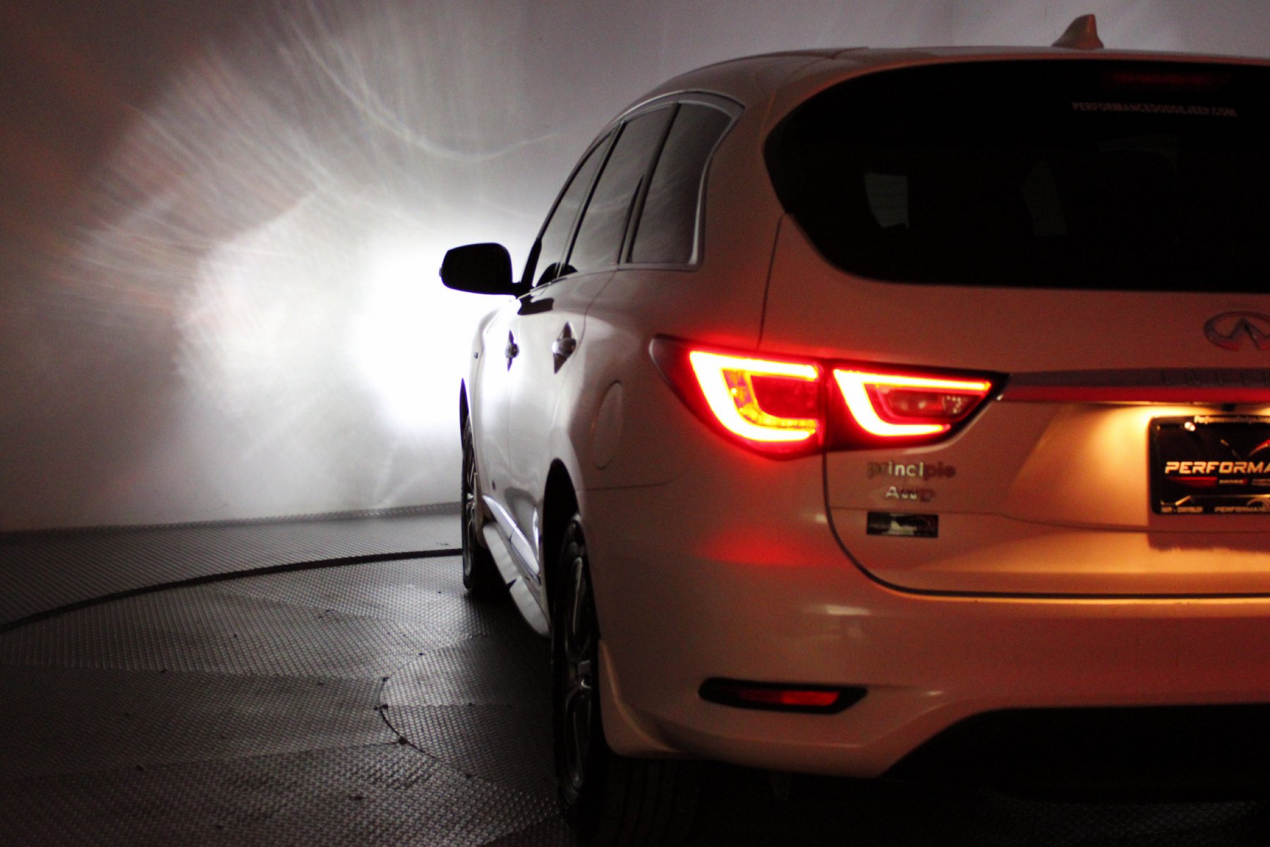 Used 2019 Majestic White INFINITI PURE image 12