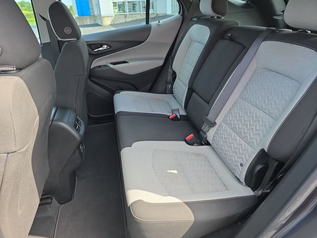 Used 2022 Gray Chevrolet LS image 13