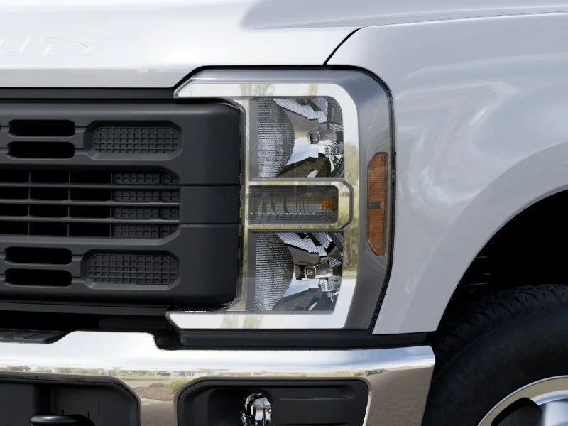 New 2027 Oxford White Ford F-350® XL image 33