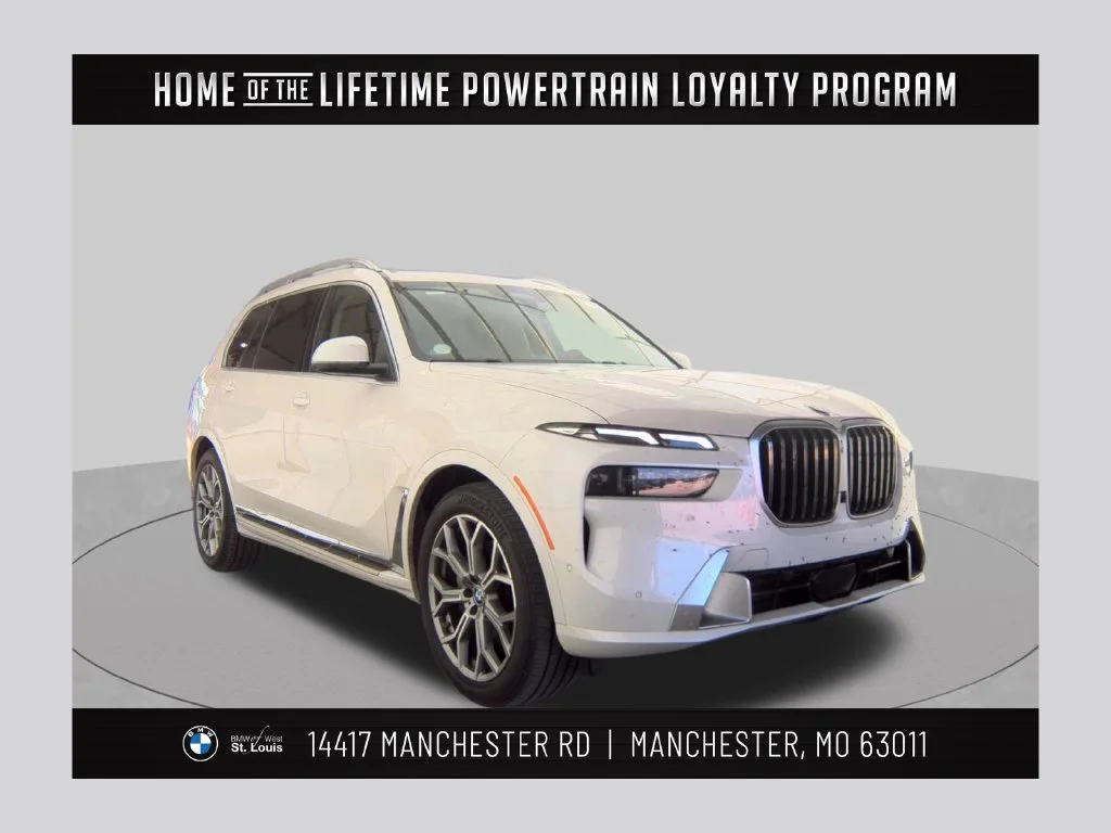 Used 2025 White BMW xDrive40i image 1