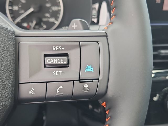 New 2026 Everest White Pearl TriCoat Nissan Rock Creek® image 10