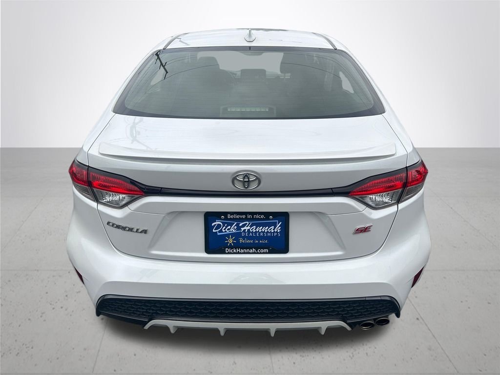 Used 2022 Pearl Toyota SE image 8