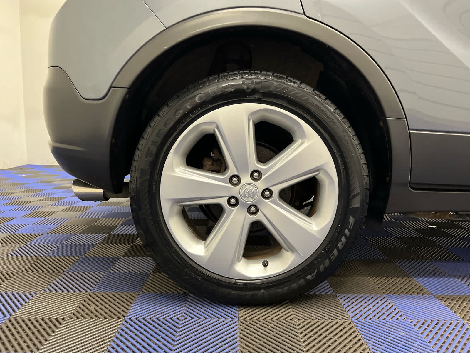 Used 2015 Satin Steel Gray Metallic Buick Convenience image 7
