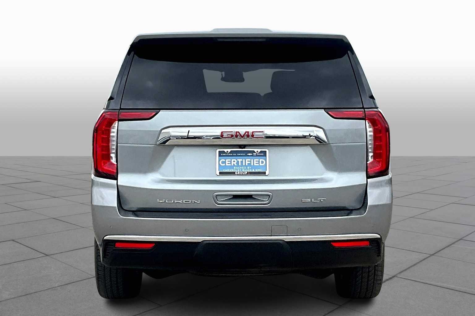 Used 2023 Sterling Metallic GMC SLT image 5