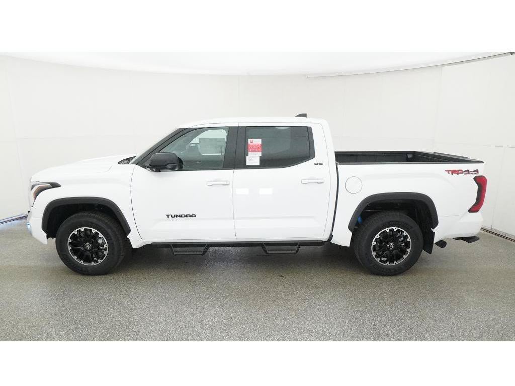 New 2026 Ice Cap Toyota SR5 image 3