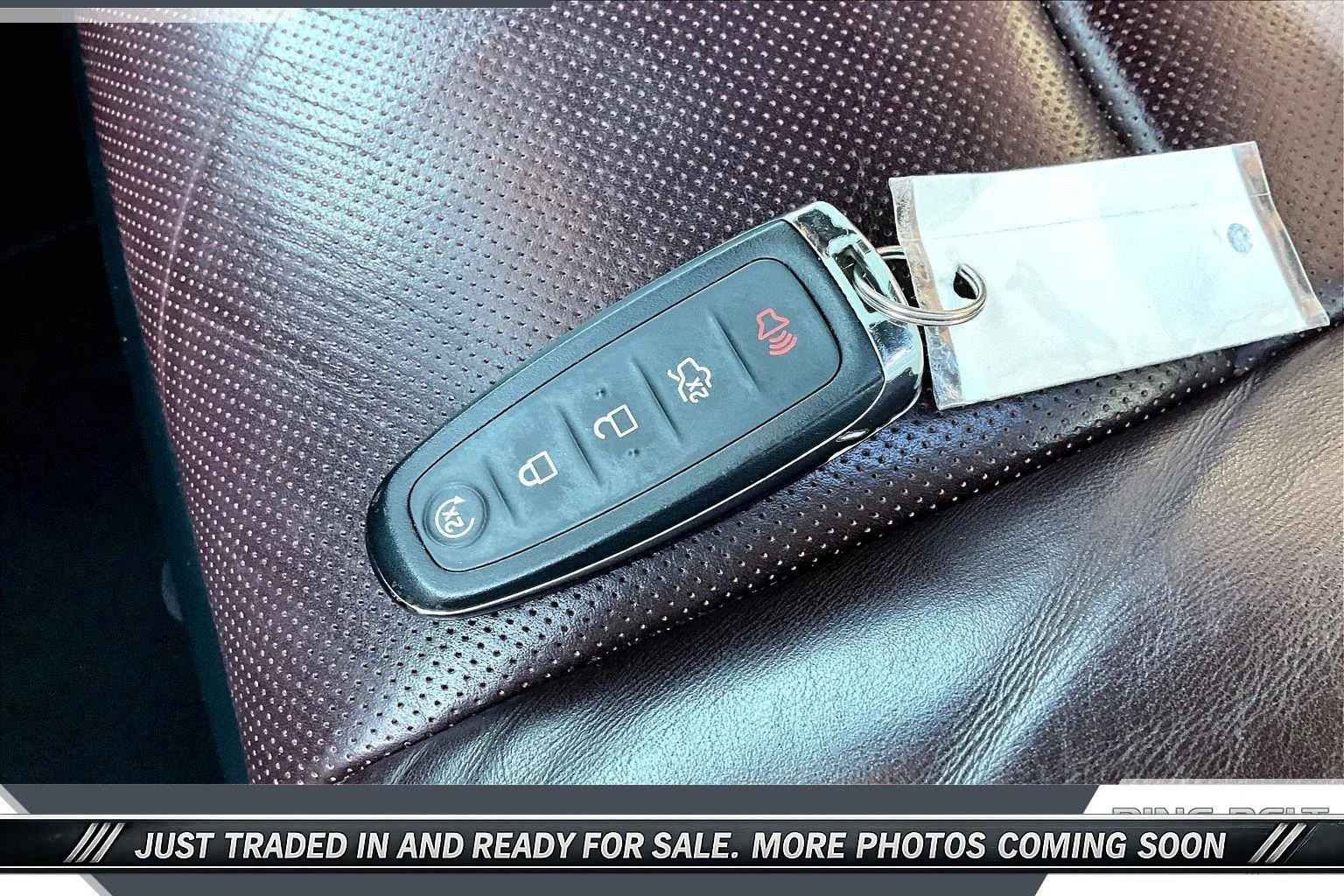 Used 2016 White Platinum Metallic Tri-coat Ford Platinum image 9