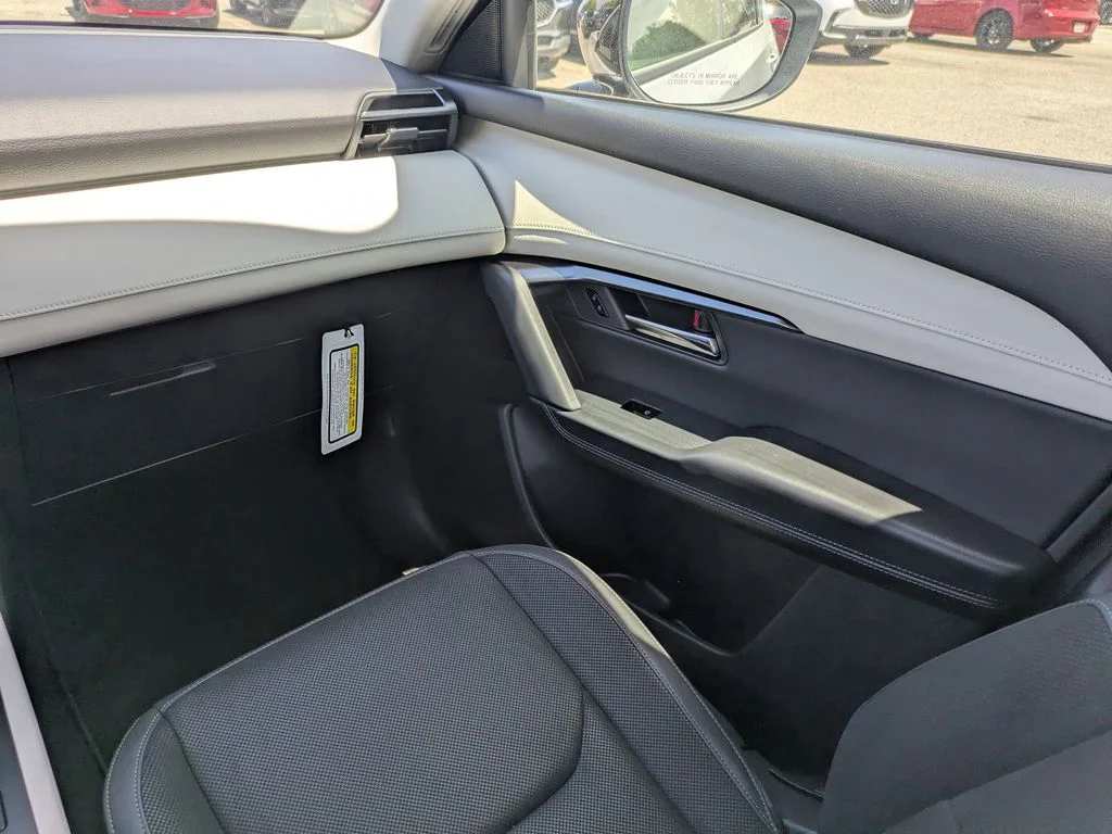 2026 Mazda CX-5 S Select - Photo 17