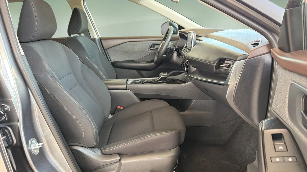 Used 2023 Gun Metallic Nissan S image 11
