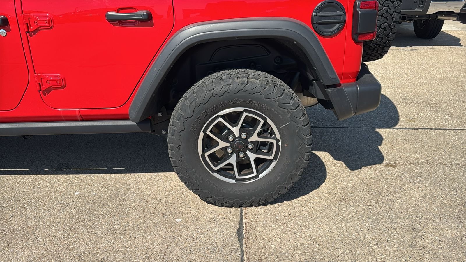 Certified Used 2025 Red Jeep Rubicon image 9