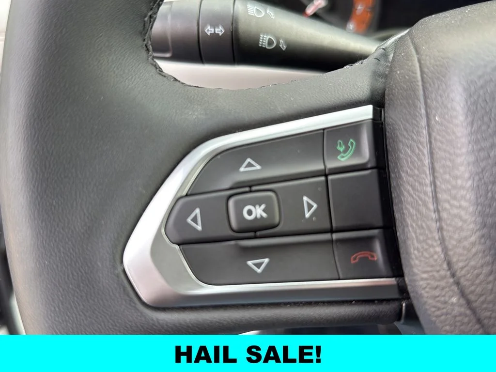 Certified Used 2023 White Jeep Limited image 9