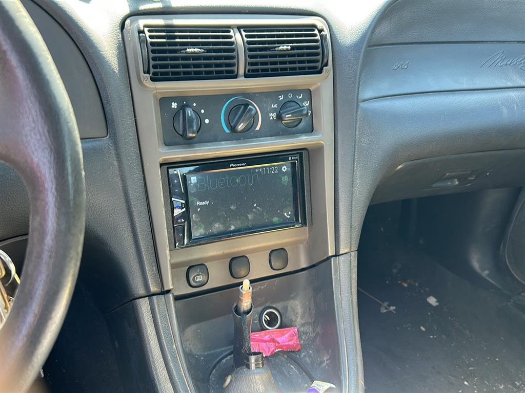 Used 2002 Black Ford Base image 2