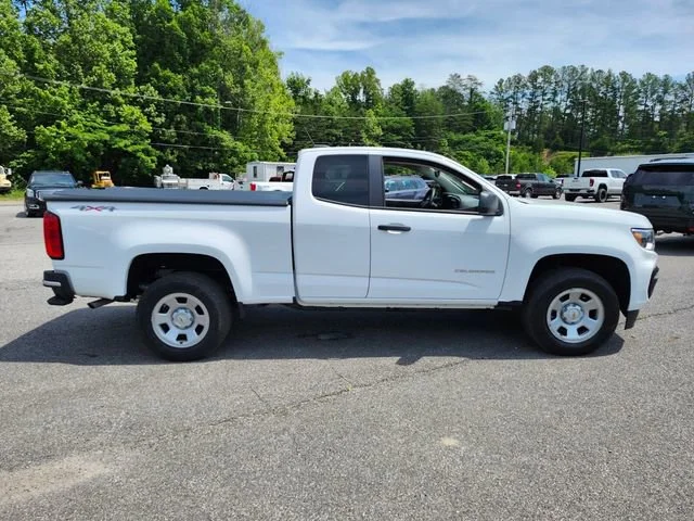 Used 2022 Summit White Chevrolet WT image 9