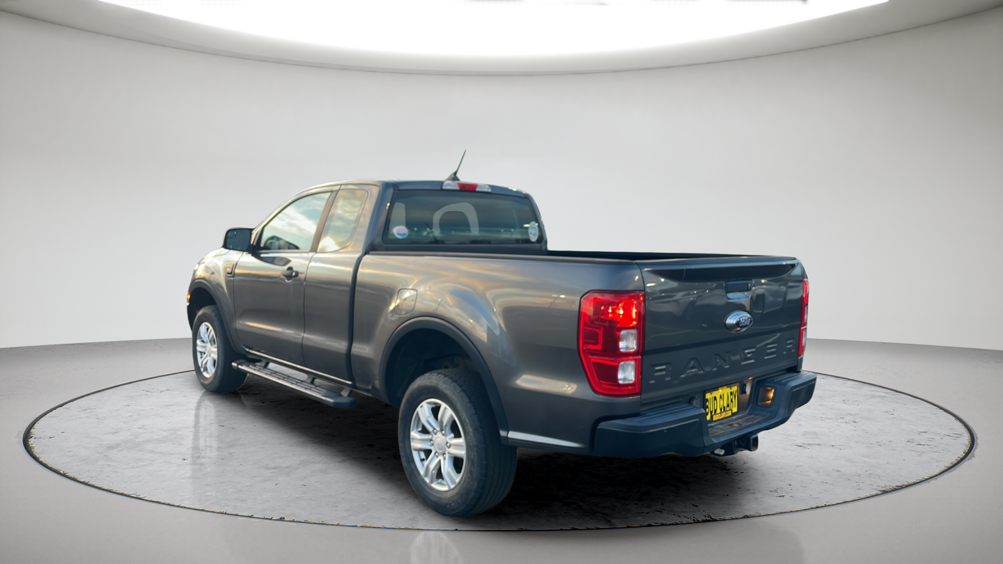 Used 2020 Gray Ford XL image 5