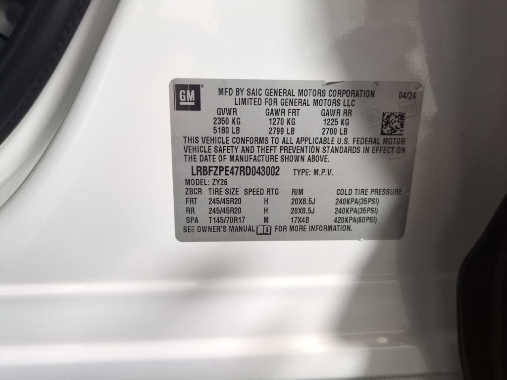 Used 2024 Summit White Buick Sport Touring image 32