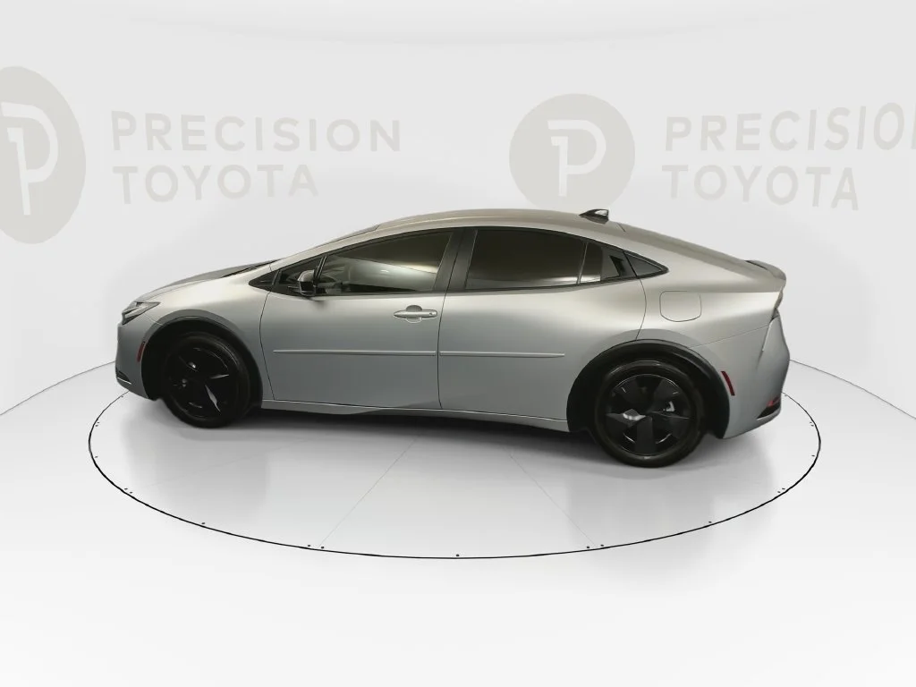 Certified Used 2026 Cutting Edge Toyota SE image 2