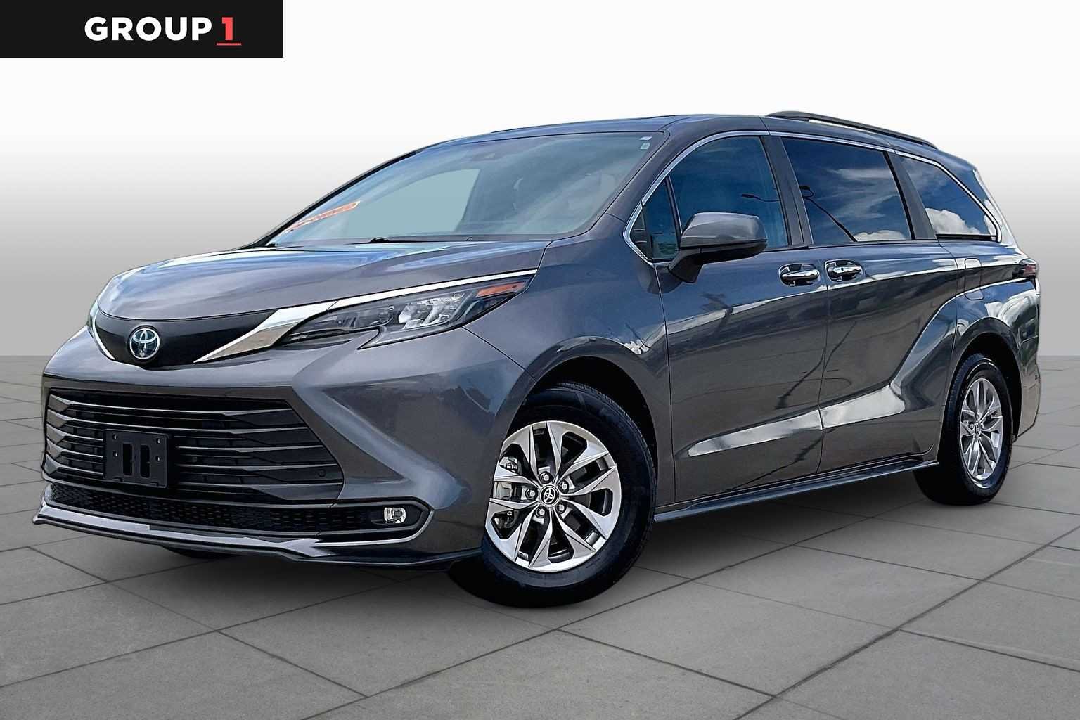 2025 Toyota Sienna XLE Autono-MaaS