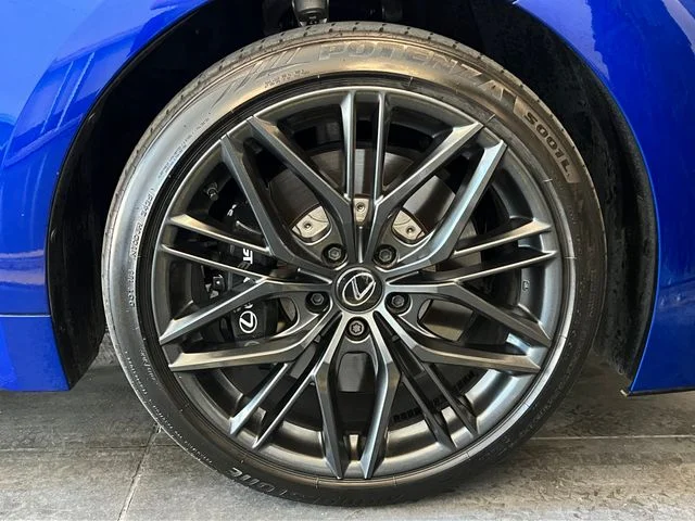 Used 2025 Ultrasonic Blue 2.0 Lexus 500 F SPORT Performance image 12