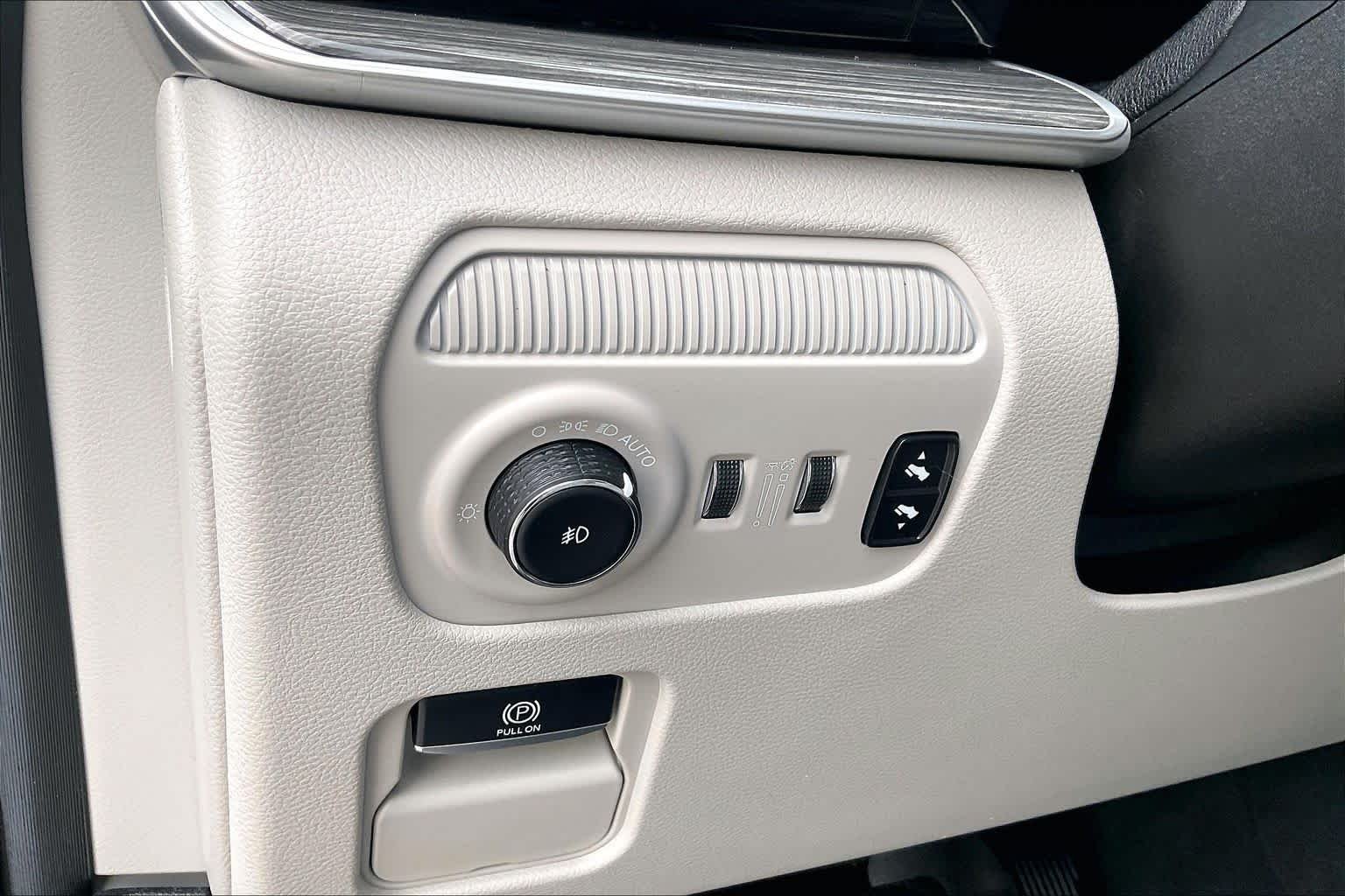 Used 2022 Silver Zynith Jeep Series III image 13