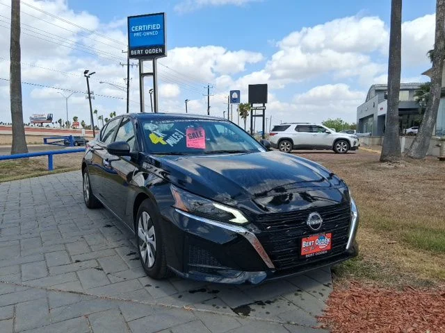 2025 Nissan Altima