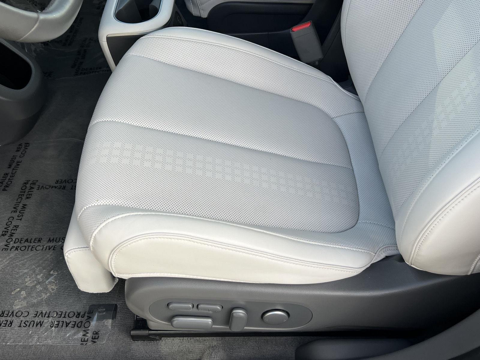 2023 Hyundai IONIQ 5 Limited - Photo 27