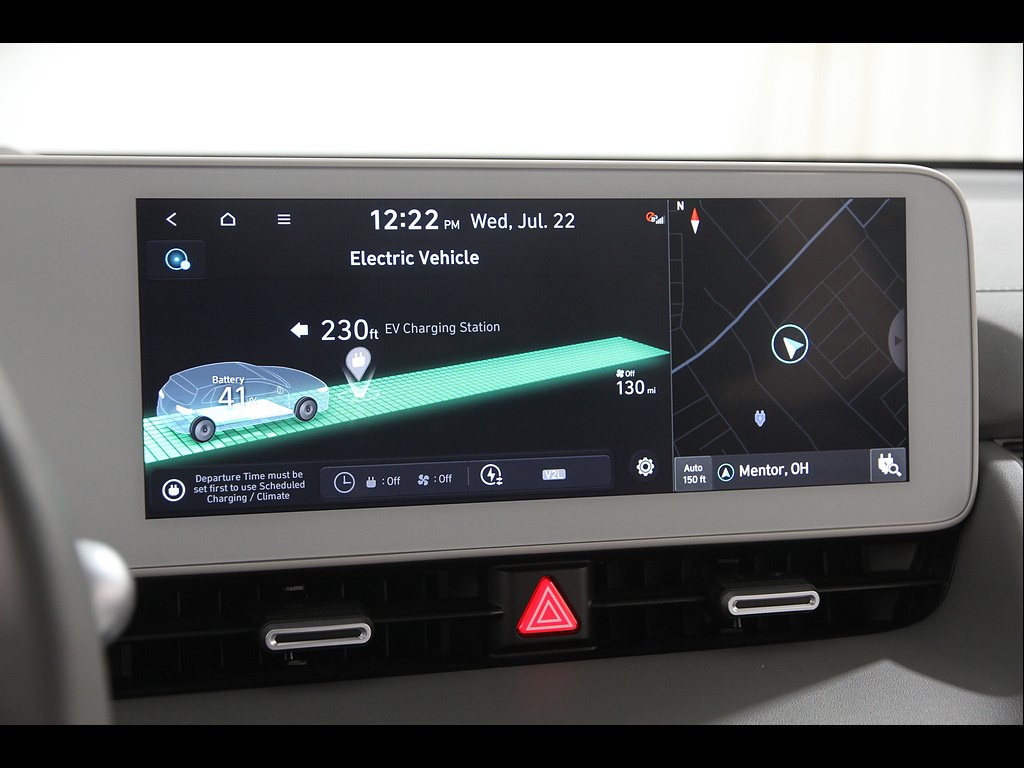 2024 Hyundai IONIQ 5 Limited - Photo 11