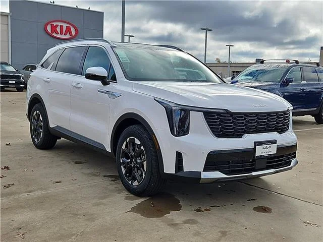 New 2026 Glacial White KIA S Front-Wheel Drive image 4