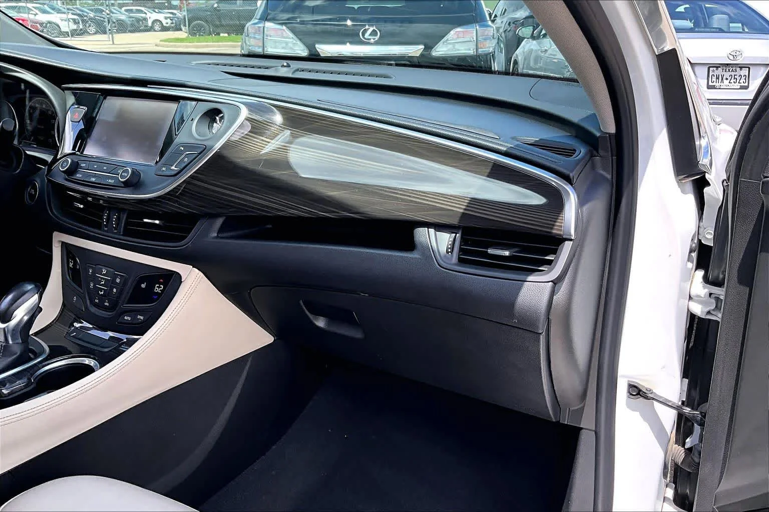 Used 2019 Summit White Buick Premium image 16