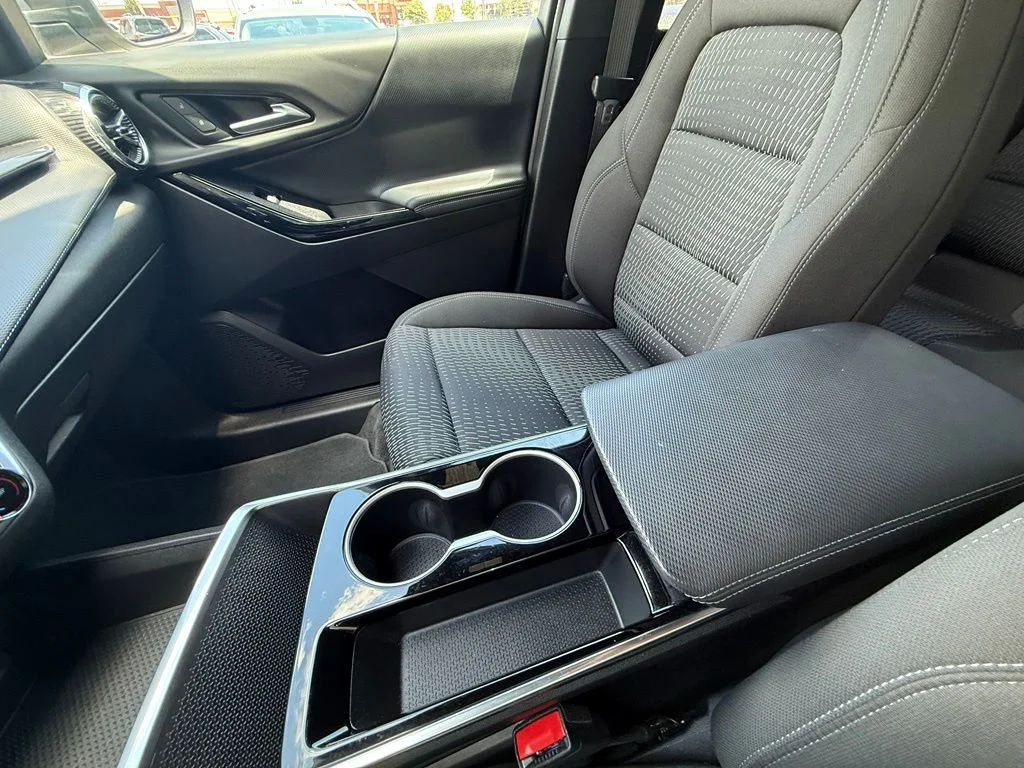 Used 2025 Gray Chevrolet LT image 16