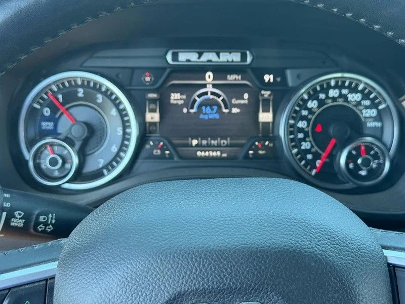 Used 2022  Ram Big Horn image 21