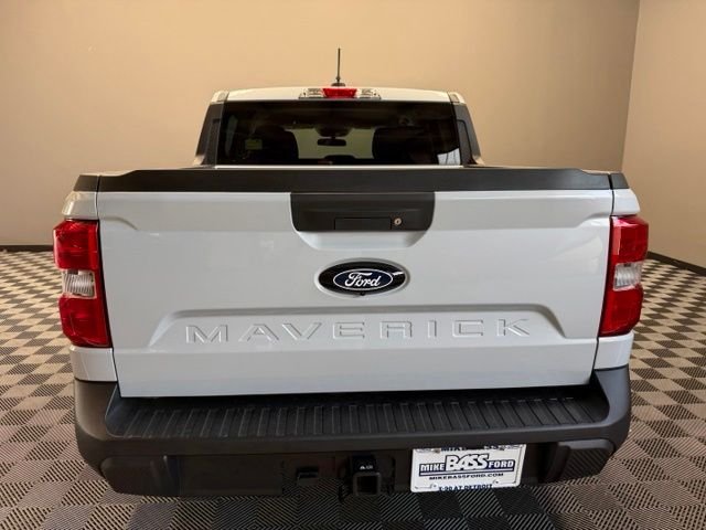 New 2026 Space White Metallic Ford XL image 11