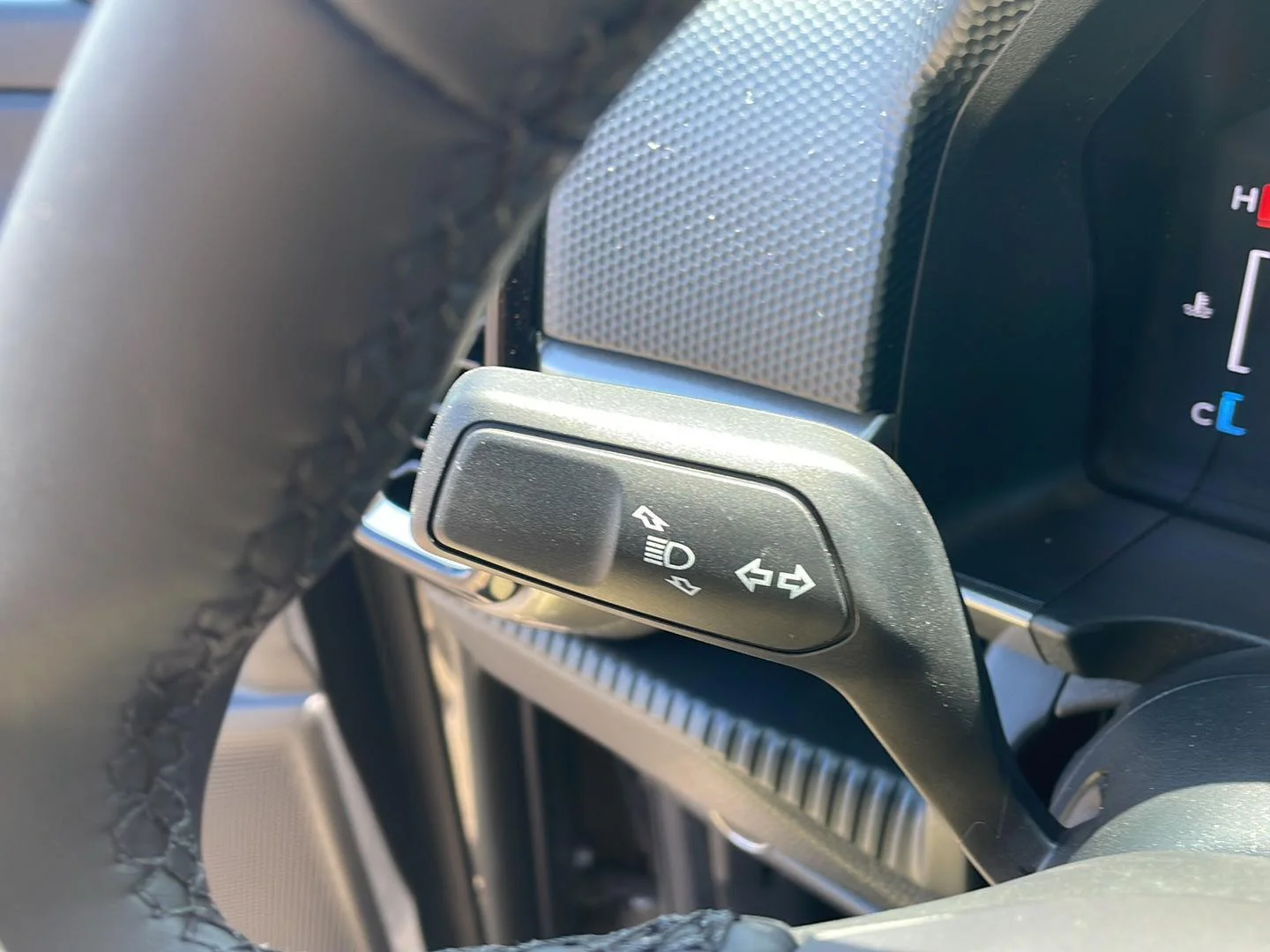 New 2026 Marsh Gray Ford XLT image 18