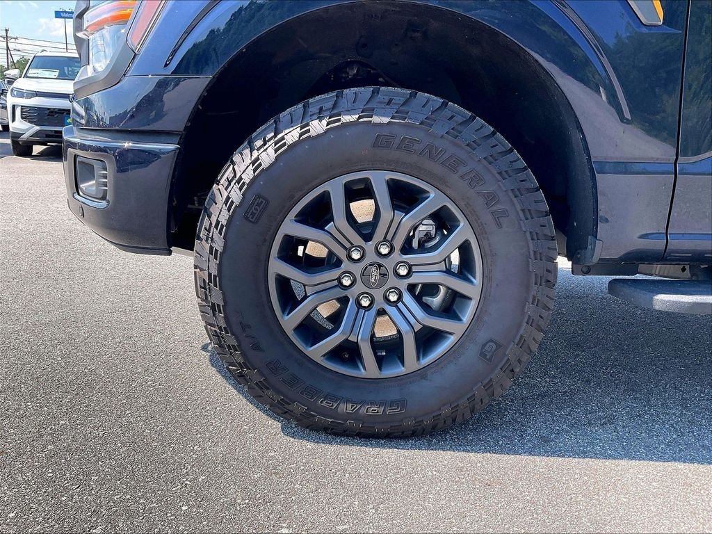 Used 2025 Antimatter Blue Metallic Ford Tremor image 7