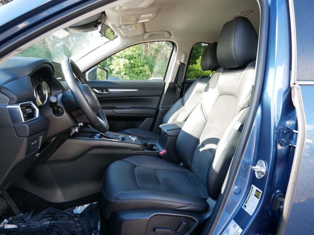 Used 2021 Blue Mazda Touring image 14
