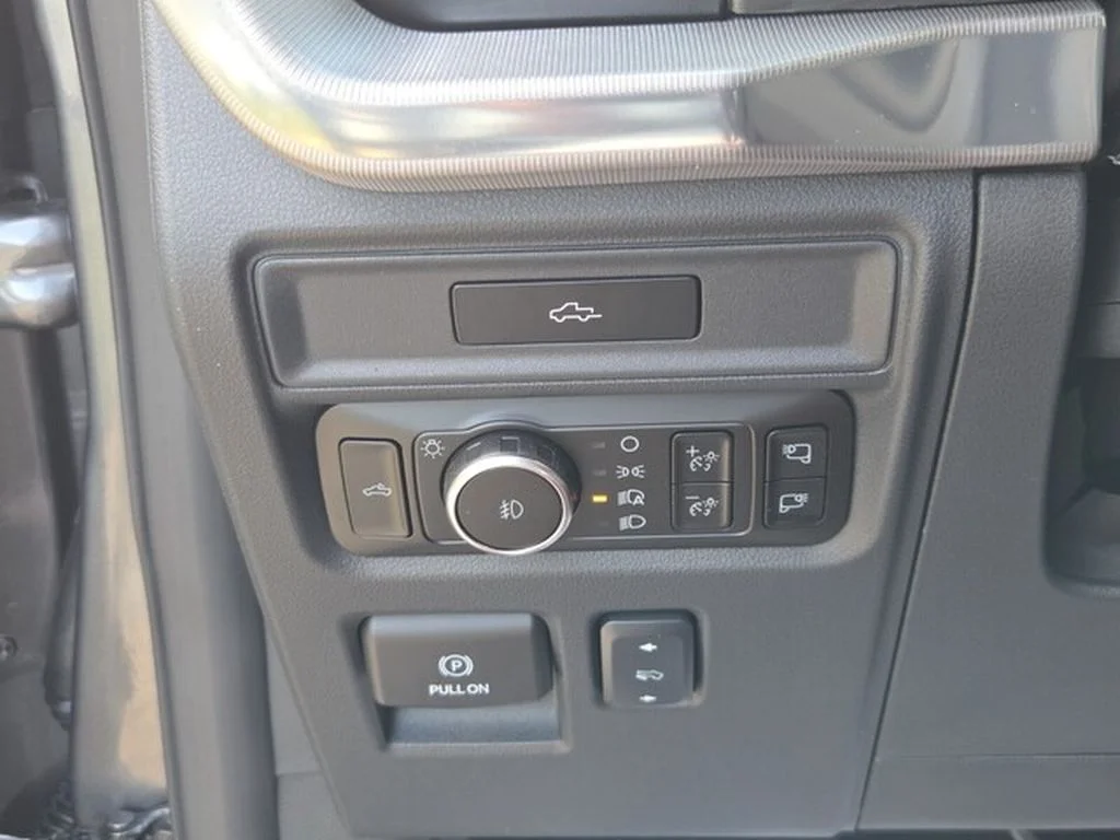 New 2026 Carbonized Gray Metallic Ford Lariat® image 26