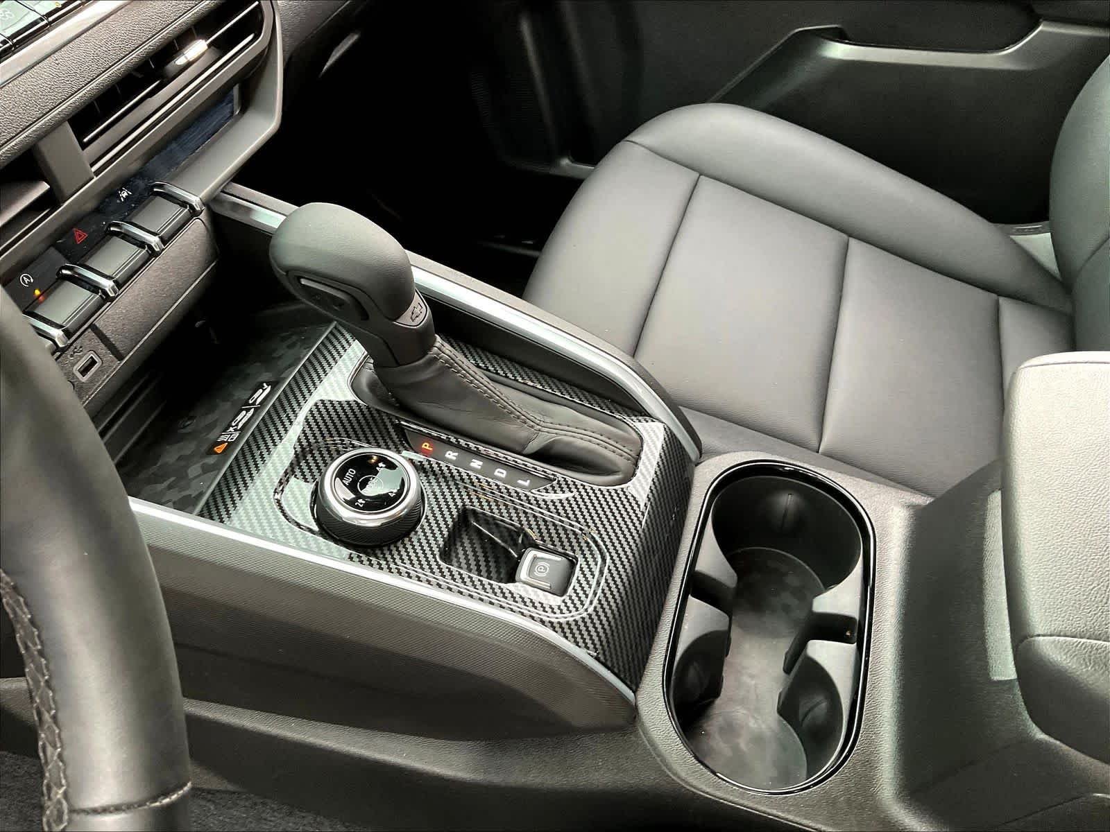2025 Chevrolet Colorado Trail Boss - Photo 21