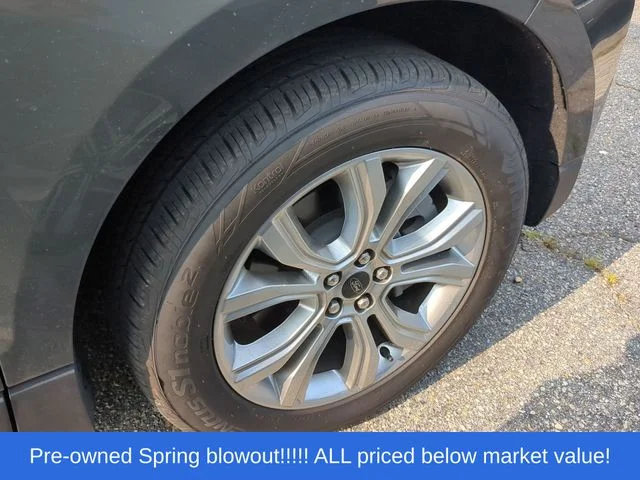 Used 2024 Green Ford Titanium image 16