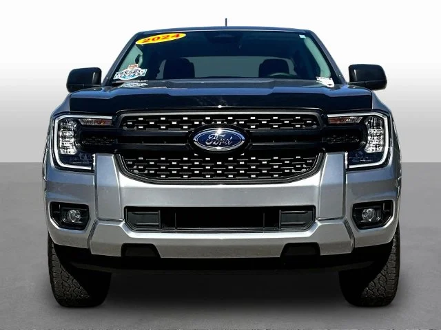 Used 2024 Silver Ford XL image 2